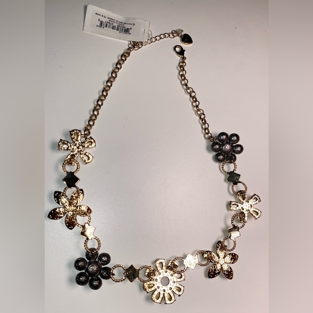 Betsey Johnson Flower Drama Bib Necklace - Picture 7 of 7